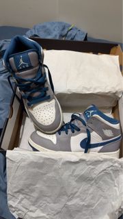 Nike Air Jordan 1 Mid 藍色灰色運動鞋true blue 38碼