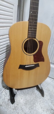 Taylor big baby Acoustic Guitar
