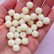 Berry Beads Of White 14mm Monte Berry Bone White Acrylic/