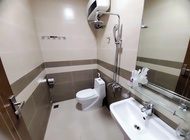 Cat Ba Charm Island Hotel