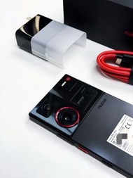 Nubia Z60 ULTRA 領先版12+256GB 
原裝國際版 內置Google
實店門市交收
另有 Z70S Ultra Z80 Ultra