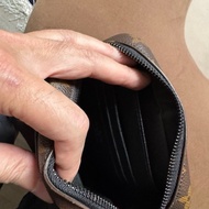 LV M69404 CHRISTOPHER經典Monogram帆布拉鍊斜背包(黑)