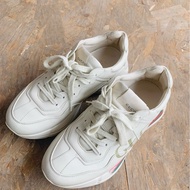 97新Gucci古馳 米色經典腰帶logo厚底系幫老爹鞋 36.5碼經典紅綠配色和品牌標識