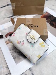 💜COACH 蔻馳 花朵圖案印花按扣 帆布配皮 零錢包 女款 銀包 卡包 請認證mia12138.賣家 生日禮物  Wallet card clip birthday present