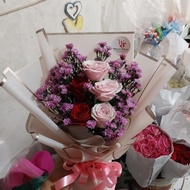 Buket Wisuda | Mawar Merah Dan Pink | Bunga Hidup