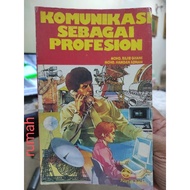Communication as profession. Mohd hamdan adnan