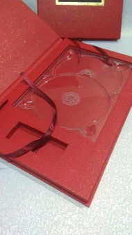 box dvd+flashdisk 06