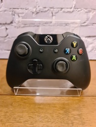 จอย Xbox One Generation 1 ของแท้มือสองสภาพเยี่ยม