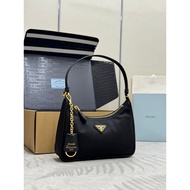 1N204P Nylon Material Golden Hardware Shoulder Bag Women's