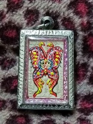 古巴傑士納 Kruba Krissana (蝴蝶王) 前蝴蝶/後人緣鳥佛牌，送開光符鈔一張