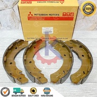 REAR BRAKE PADS TRITON BRAKE SHOE TRITON PAJERO SPORT 4600A106A1