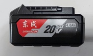 Dongcheng (DC) แบตเตอรี่ / แท่นชาร์จ 20V ใช้ร่วมกับเครื่องมือ DC รุ่น 20V ได้ ขนาด 2 แอมป์ 4 แอมป์ 6