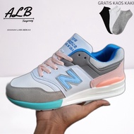 Sepatu Casual Sneakers Wanita NB 997 USA Premium Grey Blue