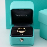 Tiffany蒂芙尼 18k黃金 三鑽 戒指 窄版 50碼 美碼5 🈶盒子