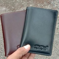 (Art. 028159) Men 's Genuine Leather Wallet 3 / 4 Embos Kickers (Full Outer And Inner Skin)