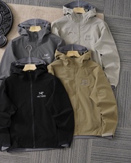 外國預訂 4色選 Arcteryx 刺繡logo 防水面料 拉鍊口袋 户外機能 風褸外套