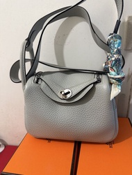 Hermes mini Lindy 聖杯藍