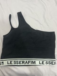 LE SSERAFIM 背心 周邊