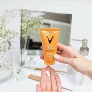 Vichy sunscreen - France