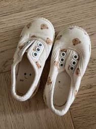 Dtddot to dot 韓國BB鞋 Baby Bear Print Canvas Shoes Size 14