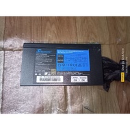 .:: PSU PURE 650W 80+ ::.