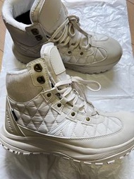 (99% new) DECATHLON NH500 MID QLTW 保暖雪地靴