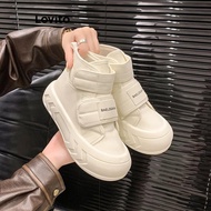 Lovito Women Casual Plain Round Head High Top Commuting Flat Bottom Keep Warm Fashion Boot LFA60454