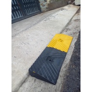 6cm high triangular rubber ramp for getting on and off motorbikes and cars, Bridge for carrying moto