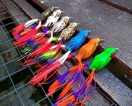 SOFT FROG SKIRT GAMMA LURE UKURAN 4 CM. BERAT 5,5 GRAM. UMPAN CASTING GABUS DAN TOMAN