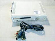 [奇奇怪界】Microsoft 微軟 XBOX360 主機 XB組 20G 白色單主機 附AV線材 無其它配件