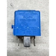 Tyco V23134-K59X313/6136-6 915 327 relay 4 pin (used)