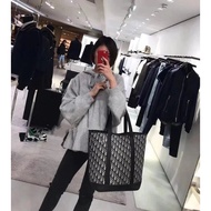 DIOR DIOR Bag DIOR Bag DIOR Female Bag DIOR Saddle Bag DIOR Three Grid DIOR 5 Grid DIOR Badge Style 