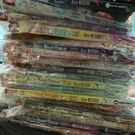 (READY STOCK) PRELOVED MAGIS MANIS COKLAT KOLEKSI GEMPAK STARZ KOMIK NOVEL TERPAKAI