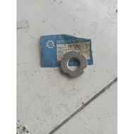 HONDA C90 STEERING NUT