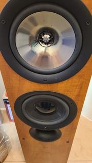 KEF iQ70 Floorstanding Speakers (Pair) - Cherry Wood