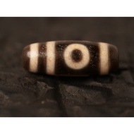 [Taiwan Dzi Beads] Taiwan to Pure Craftsmanship Folding Line Two Eye Dzi Beads Size: 31.5 X11.5mm