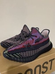 Adidas YEEZY Boost 350 V2 黑紫拼接鞋帶反光