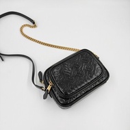 Burberry - 黑色牛皮金釦TB相機包