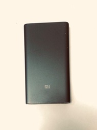 原價$199 小米 輕薄 銀灰色 二代 雙向 快充 行動 電源 尿袋 充電寶 10000mAh 高配版 (型號 PLM03ZM) Xiaomi silver-grey colour metal hou