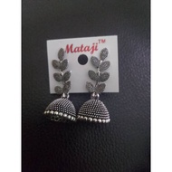 DV's EARINGS VIRAL 2025