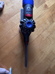 Dyson V8 Fluffy 無線吸塵機