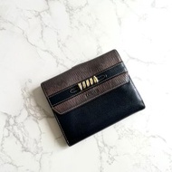 特選貨品-中古二手Loewe蛇骨咖啡黑色皮革中短夾錢包卡片手袋