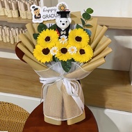 5-FLOWER SUNFLOWER BOUQUET WITH BEAR, APPLE LEAF GRADUATION GIFT WITH BAG AND CARD