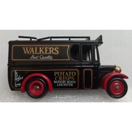 LLEDO LP34 012 1932 DENNIS DELIVERY VAN - WALKERS CRISPS