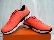 新莊新太陽 NIKE DUAL FUSION TR6 704889-800 多功能 運動 慢跑鞋 亮橘X粉紅 特2000