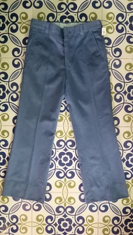 กางเกงขายาว ชาย  กางเกงผู้ชาย  กางเกงช่าง แบรนด์เนม USA  Size 3ุ0X Made in  100%cotton %polyester  มือสอง สภาพดี ถูกชัวร์