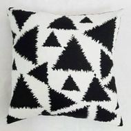 SOFA CUSHION - TRIANGLE