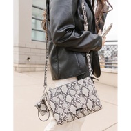 BNIP Jujube Upscale Day 2 Night Crossbody