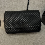 Chanel Woc so black 經典山形紋鏈帶包