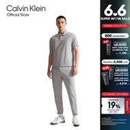 CALVIN KLEIN กางเกงขายาวผู้ชาย Future Icon ทรง Relaxed รุ่น 4MS4P635 020 - สีเทาอ่อน